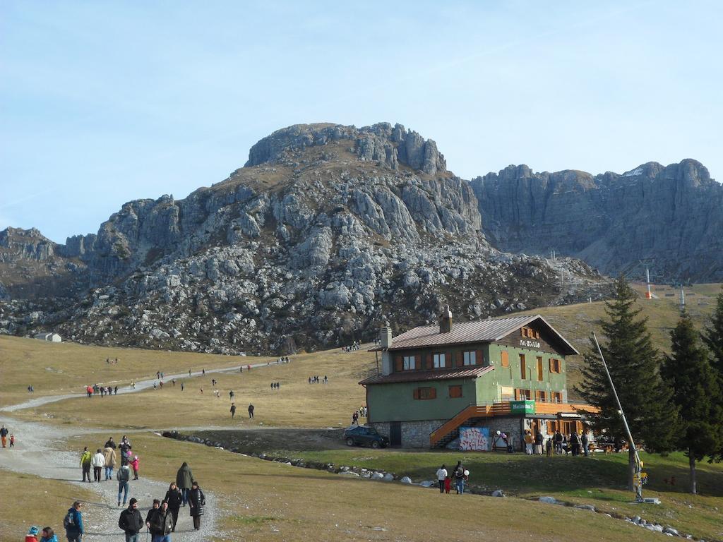 Апартаменты Valsassina Rent Introbio Экстерьер фото