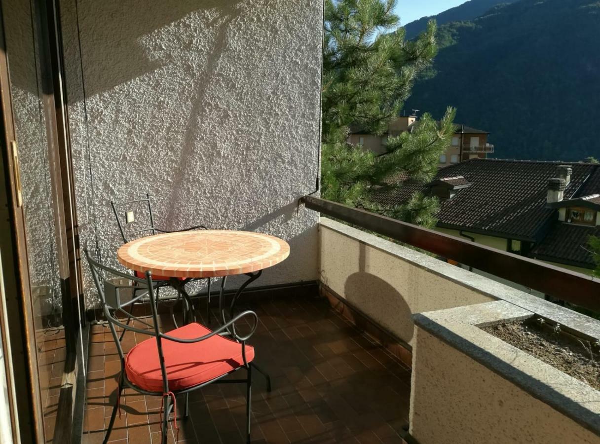 Апартаменты Valsassina Rent Introbio Экстерьер фото